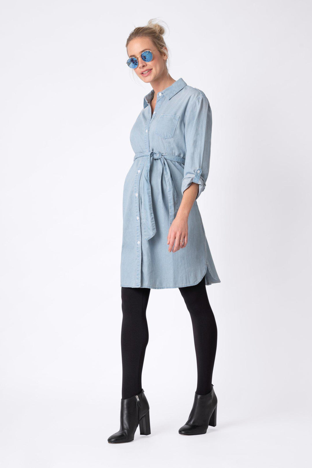 Justine denim dress-Dress-Seraphine-Expectations Copenhagen - pregnant fashion - expecting in style